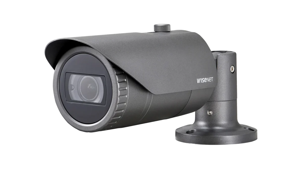 Hanwha Vision SCO-6085R 2MP Full-HD+ Analog Bullet IR  Security camera with Night Vision Vari-focal Lens (3.1X) (3.2-10mm)